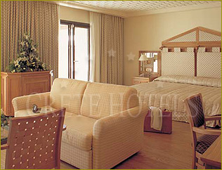 Aldemar Knossos Royal Village Guestroom Bedroom View