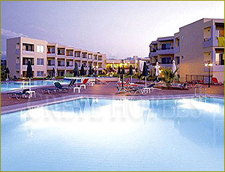 Apladas Resort Pool 01