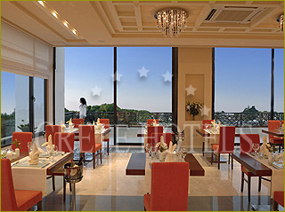 Grand Hotel Holiday Resort Restaurant