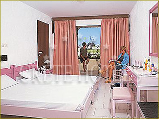 Phaedra Beach Hotel Crete Guestroom